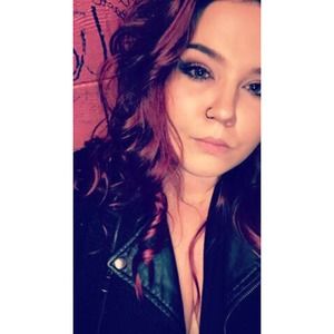 Meet your Posher, Katelyn